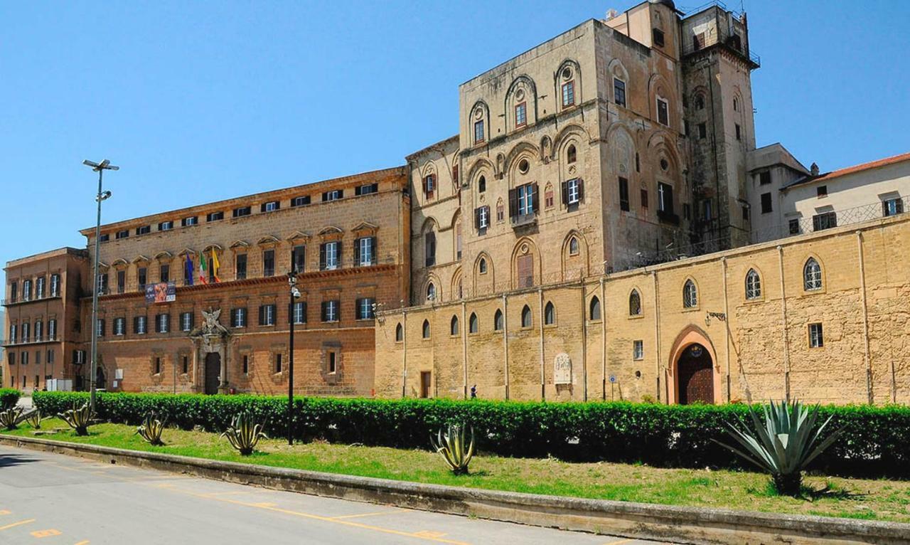 Palazzo Filangeri Di Amorosa Palermo Exterior foto